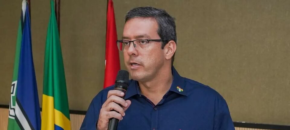 Polícia Federal investiga ex-prefeito de Macapá por suposto desvio de R$ 25 milhões para “milícia digital” 2 ocrente 1779802481