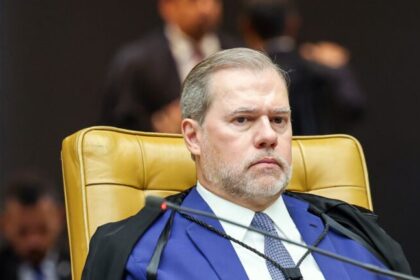 Toffoli mantém suspensão da taxa para compras de até US$ 50 e leva discussão ao plenário do STF 14 ocrente 1779807874