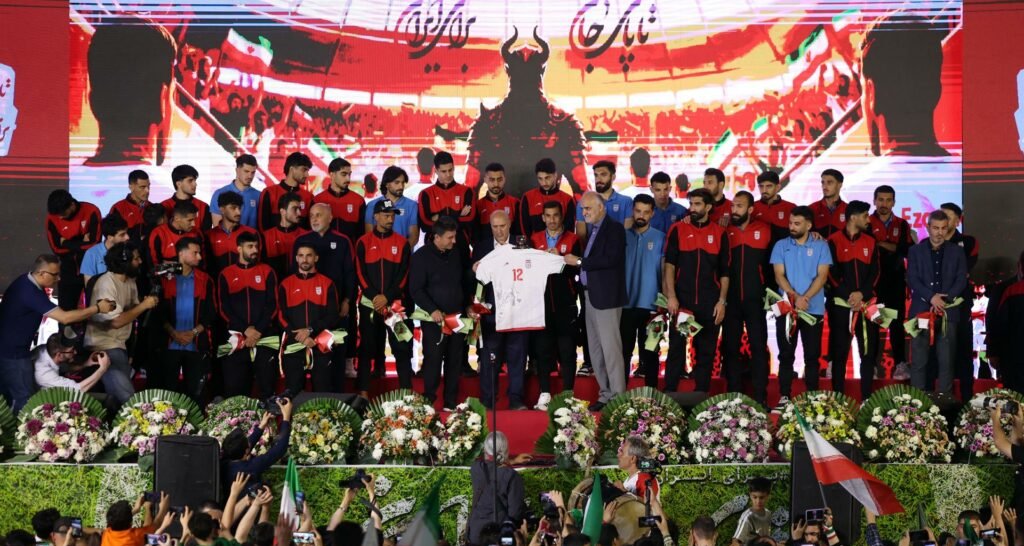 Cerimônia de despedida da seleção iraniana rumo à Copa 2026 reúne coros de “Morte à América” 2 ocrente 1779822281