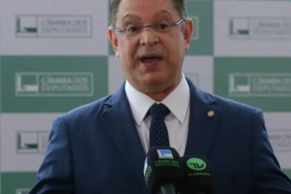 PL adere a jornada 4x3 e pressiona partidos de esquerda antes de votação sobre fim da escala 6x1 12 ocrente 1779891630