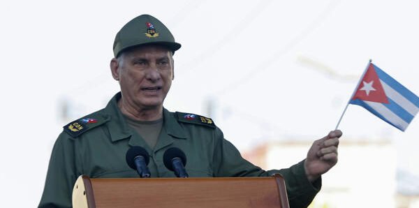 Oposição cubana inicia coleta de assinaturas para retirar status dominante do Partido Comunista 2 ocrente 1779895178