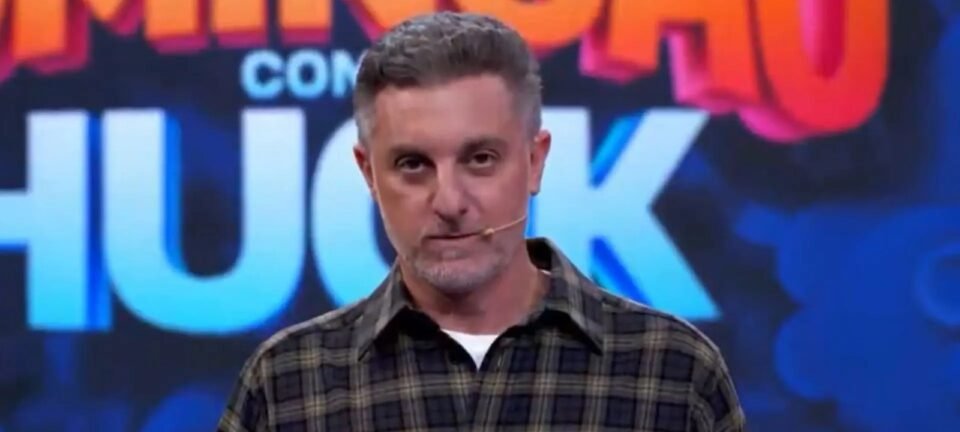 Luciano Huck enfrenta críticas sobre Bolsa Família e citação em caso Banco Master 2 ocrente 1779929361