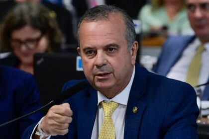 Oposição protocola PEC para jornada flexível após Câmara derrubar escala 6x1 4 ocrente 1779983393