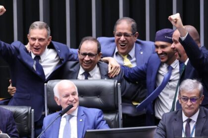Câmara aprova PEC que amplia imunidade tributária de igrejas e entidades assistenciais 12 ocrente 1780007745