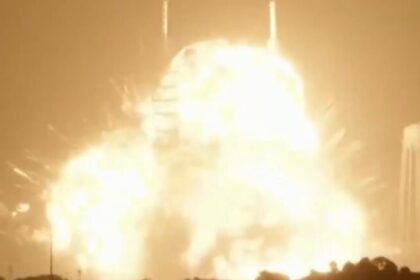 Explosão em teste do New Glenn adia planos da Blue Origin na Flórida 16 ocrente 1780062595