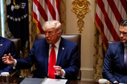 Trump sai de reunião na Casa Branca sem definir acordo com Irã 12 ocrente 1780105749
