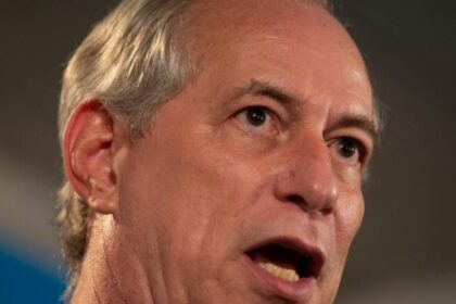 Ciro Gomes reage a críticas e diz que aliados bolsonaristas são “homens honrados” 16 ocrente 1780350581