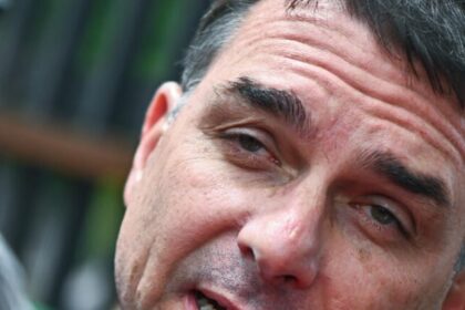 Deputado pede ao STF investigação de Flávio Bolsonaro por suposto lobby no tarifaço dos EUA 16 ocrente 1780470254