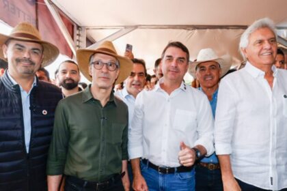 Flávio Bolsonaro, Zema e Caiado selam trégua e prometem união da direita contra Lula em 2026 8 ocrente 1780533277