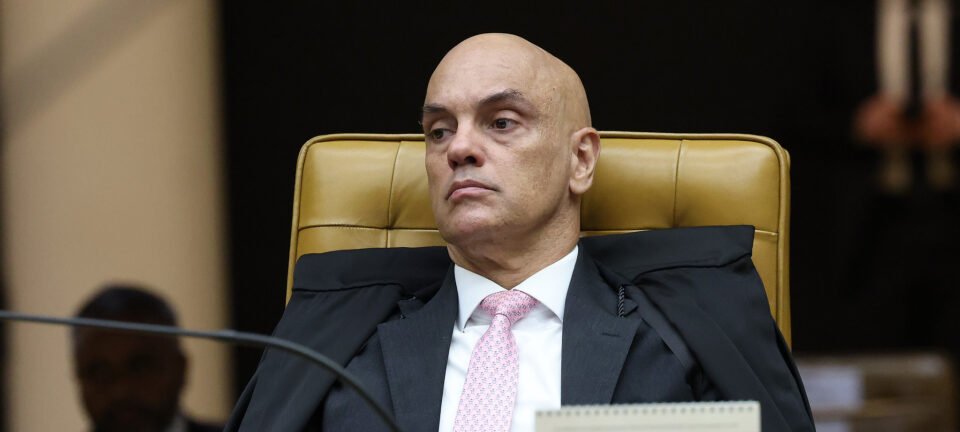 Flávio Bolsonaro solicita que STF afaste Moraes de investigação ligada ao Banco Master 2 ocrente 1780690796