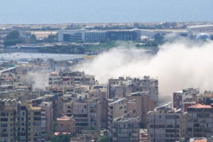 Israel volta a bombardear subúrbio de Beirute dias depois de renovação do cessar-fogo 20 ocrente 1780846453