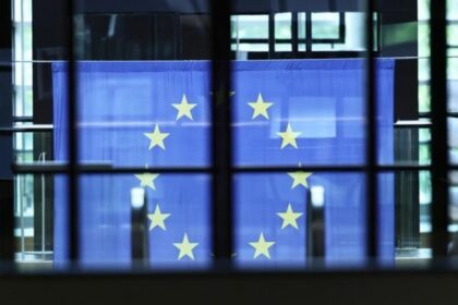 Apenas 11% dos europeus ainda consideram os EUA um aliado, mostra pesquisa 6 ocrente 1781096658