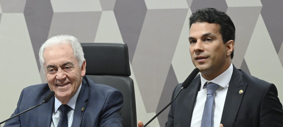 Comissão do Senado aprova PEC de aposentadoria especial para agentes de saúde, com impacto estimado de R$ 30 bilhões 2 ocrente 1781140760