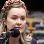 Eduardo Bolsonaro aponta Júlia Zanatta como opção de vice para Flávio Bolsonaro 5 ocrente 1781210062