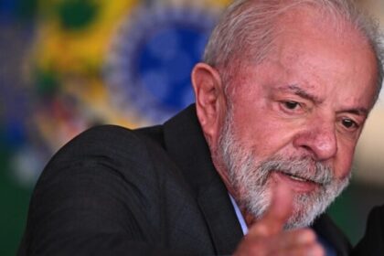 Flávio Bolsonaro aciona STF contra Lula após declaração sobre “enforcar traidores” 6 ocrente 1781214579