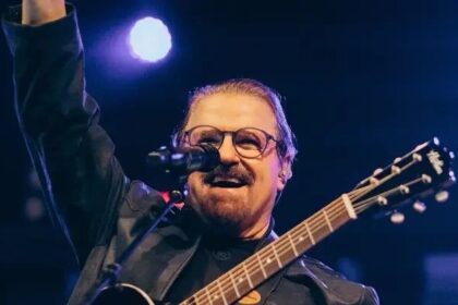 Asaph Borba comemora meio século de ministério com álbum ao vivo e 21 clássicos do louvor 14 ocrente 1781271279