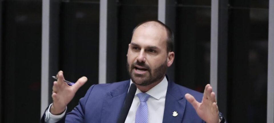 DPU solicita adiamento e composição completa da Primeira Turma no julgamento de Eduardo Bolsonaro 2 ocrente 1781290188