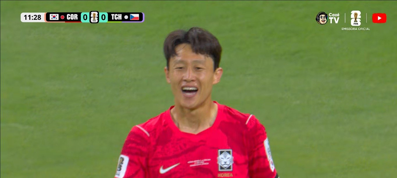 Coreano Lee Jae-Sung celebra virada na estreia da Copa citando Josué 1:9 2 ocrente 1781362172