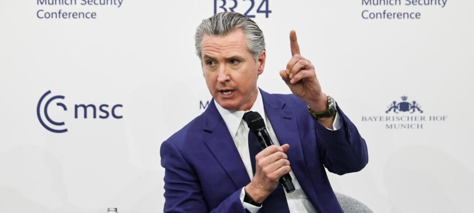 Departamento de Justiça dos EUA mira Gavin Newsom e esposa; governador culpa Trump 2 ocrente 1781553854