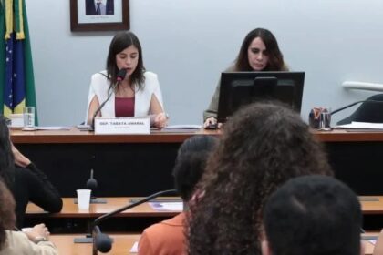 Bancada cristã trava voto de projeto que criminaliza misoginia e exige proteção à fé 16 ocrente 1781723066