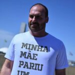 Após condenação no STF, colunista destaca “alto preço” pago por Eduardo Bolsonaro 4 ocrente 1781731208