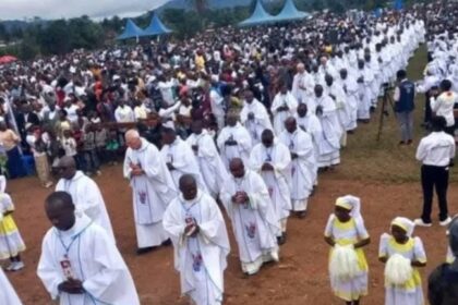 Padres em Kinshasa denunciam escalada de ataques organizados contra paróquias 4 ocrente 1781810407