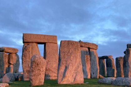 Estrutura de madeira de 5 mil anos é achada perto de Stonehenge e pode ter sido seu “ensaio” original 10 ocrente 1781841877