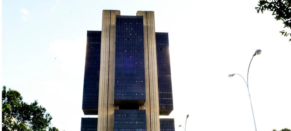Banco Central libera novas categorias para manter contas em moeda estrangeira 2 ocrente 1781885965