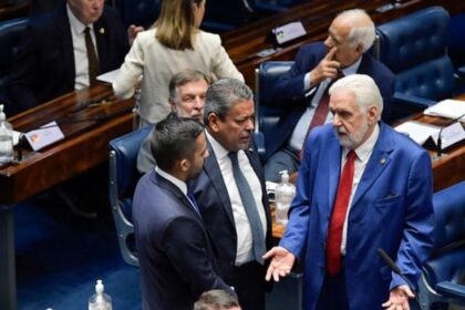 PF encontra troca de mensagens que cita Jaques Wagner como canal para levar recado de banqueiro a Lula 2 ocrente 1781963350