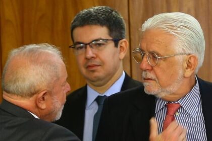 Reunião no Alvorada definirá permanência de Jaques Wagner na liderança do governo no Senado 16 ocrente 1782303580