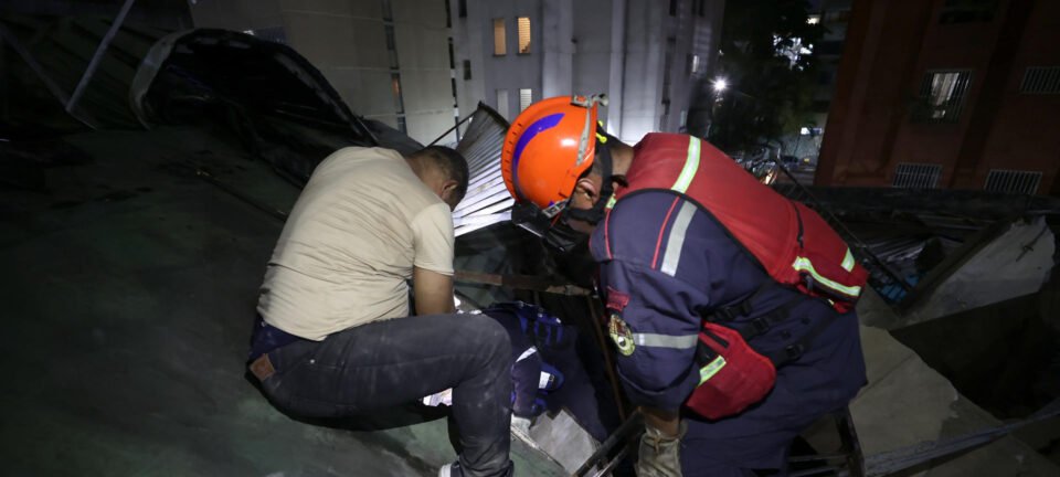 EUA enviam equipes de resgate urbano para apoiar buscas após terremotos na Venezuela 2 ocrente 1782416055