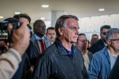 Tornozeleira de Bolsonaro perde sinal e aciona alerta; equipe confirma funcionamento normal 20 ocrente 1782505167
