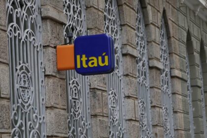 Banco é condenado a pagar R$ 7 mil a homem trans por demora em atualizar cadastro 8 ocrente 1782508772