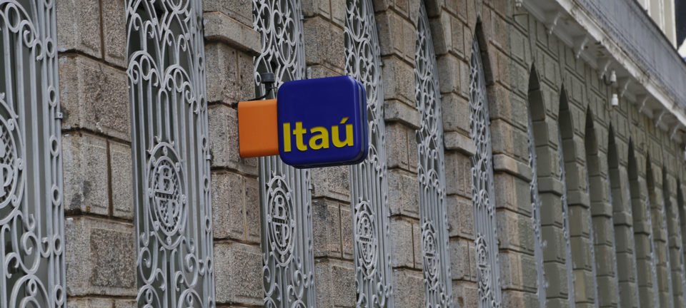 Banco é condenado a pagar R$ 7 mil a homem trans por demora em atualizar cadastro 2 ocrente 1782508772
