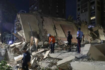 Novos tremores sacodem a Venezuela em meio a buscas por sobreviventes 14 ocrente 1782520469