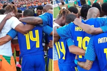 Após derrota e eliminação, jogadores de Curaçao e Costa do Marfim se unem em oração na Filadélfia 10 ocrente 1782542072