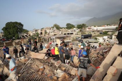 Número de mortos por terremotos na Venezuela sobe para 1.430 12 ocrente 1782585248