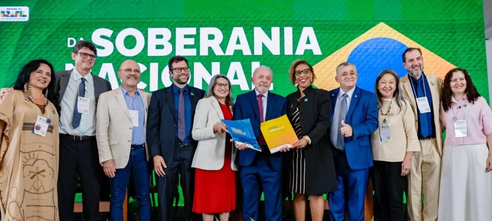 Governo estuda incluir “Conselhão” na Constituição e reacende debate sobre poder de ONGs 2 ocrente 1782611353
