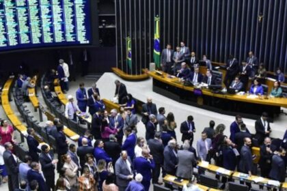 Brasileiros esquecem nomes de parlamentares e dos próprios votos, aponta Datafolha 10 ocrente 1782756265