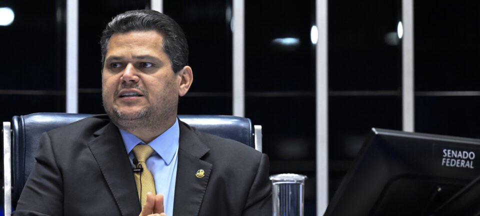 Votação sobre fim da escala 6x1 fica para agosto, indica Alcolumbre 2 ocrente 1782776948