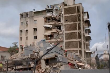 Tremor faz ruir prédios, mas fiéis deixam templo em segurança na Venezuela 20 ocrente 1782902971