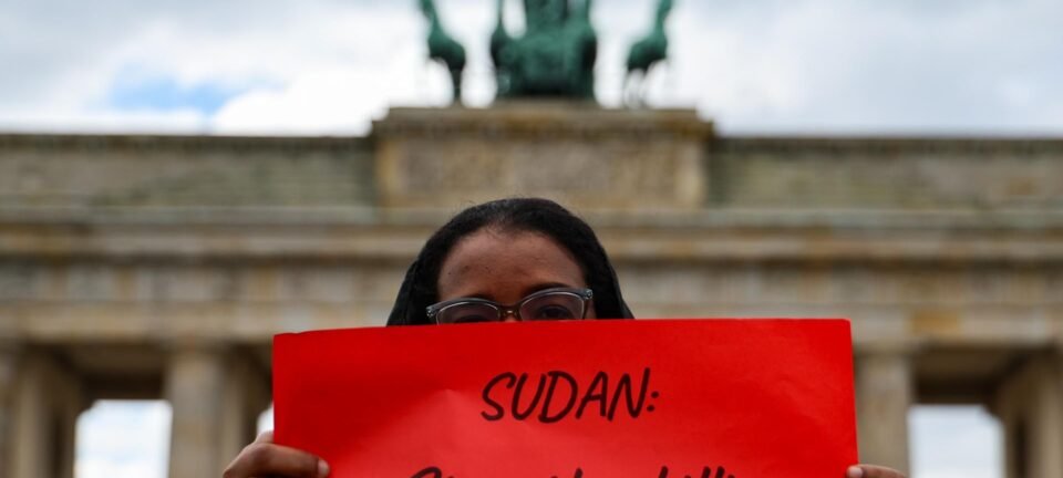 Padre sudanês é morto após denunciar furto de medicamentos para a comunidade 2 ocrente 1782925454