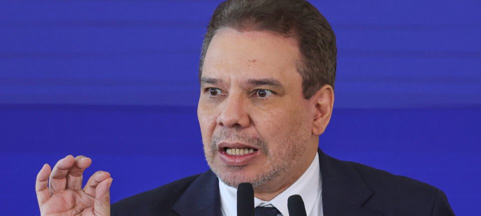 Ministro brasileiro critica sanções dos EUA a suspeitos ligados ao PCC e defende soberania nacional 2 ocrente 1782956960
