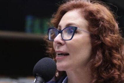 Corte de Cassação anula decisão que permitiria extradição de Carla Zambelli 10 ocrente 1783011907