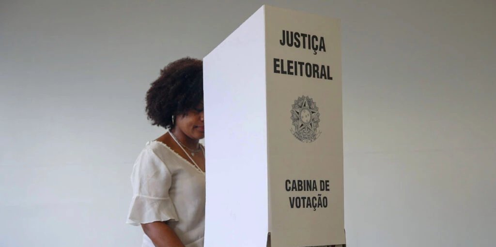 William Douglas contesta declaração de que “mulher vota mal” e aponta erro em leitura de dados 2 ocrente 1783011924
