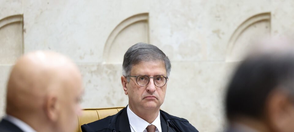 ONG vê omissão da PGR diante de contrato de R$ 129 milhões entre esposa de Moraes e Banco Master 2 ocrente 1783026250