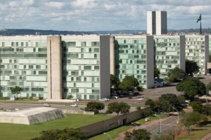 Cartórios e carreiras públicas concentram os maiores patrimônios declarados no IRPF 2026 12 ocrente 1783045154