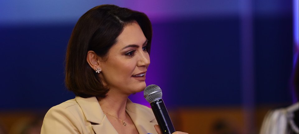 Michelle Bolsonaro rebate críticas e mantém elogio a política de educação bilíngue para surdos 2 ocrente 1783193675