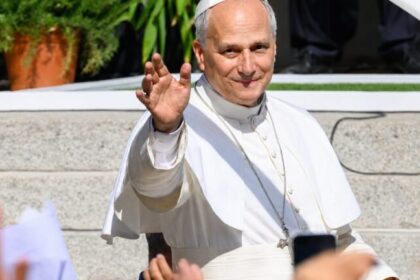 Papa Leão XIV deplora mortes no Mediterrâneo e cobra ação da Europa em missa na Ilha de Lampedusa 20 ocrente 1783212553