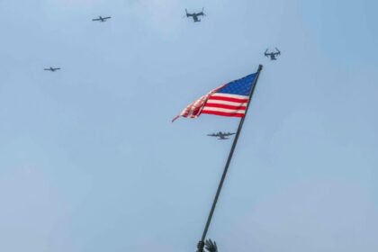 Onda de calor e tempestade alteram, mas não freiam festa dos 250 anos da Independência dos EUA 18 ocrente 1783216163
